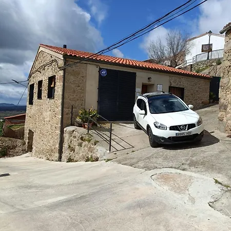 La Casa De Abajo Villa