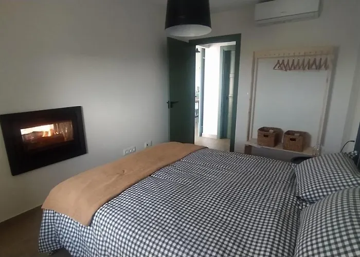 La Casa De Abajo * Arroyomolinos de la Vera